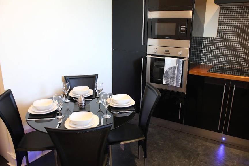 Prime 2 Bedroom City Centre Apt Aberdeen Zewnętrze zdjęcie